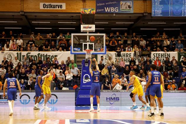 14 03 2023, easyCredit Basketball Bundesliga, BBL, season 2022 2023, men, Syntainics MBC Alba Berlin, 8 Martin Breunig, Syntainics MBC shooting free throw Weißenfels Stadthalle Sachsen Anhalt Germany