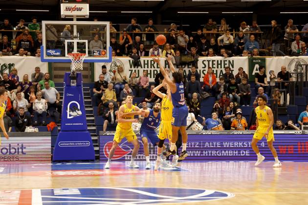 14 03 2023, easyCredit Basketball Bundesliga, BBL, season 2022 2023, men, Syntainics MBC Alba Berlin, 11, Kostja Mushidi, Syntainics MBC Weißenfels Stadthalle Sachsen Anhalt Germany
