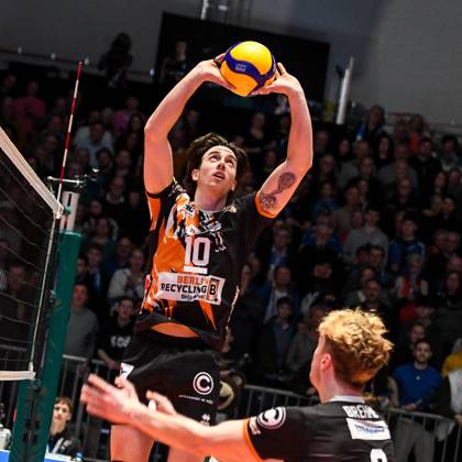 GER, VBL, VfB Friedrichshafen vs Berlin Recycling Volleys 19 03 2023, Bodensee Airport Arena, Friedrichshafen, GER, VBL, VfB Friedrichshafen vs Berlin Recycling Volleys, pictured Angel Trinidad Berlin, 10 nordphotoxGmbHx xHafner nph00200
