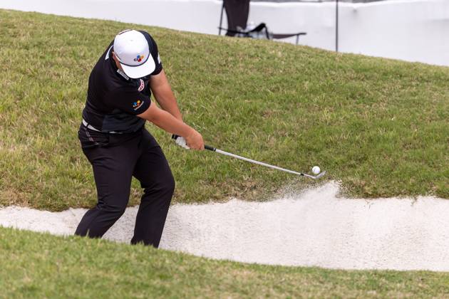 AUSTIN, TX - MARCH 22: Sungjae Im plays a shot from a bunker on the sixth hole during Round 1 Group Play of the PGA, Golf Herren World Golf Championships Dell Technologies Match Play on March 22, 2023, at Austin County Club in Austin, TX. (Photo by David Buono Icon Sportswire) GOLF: MAR 22 PGA - World Golf Championships-Dell Technologies Match Play Icon230322113