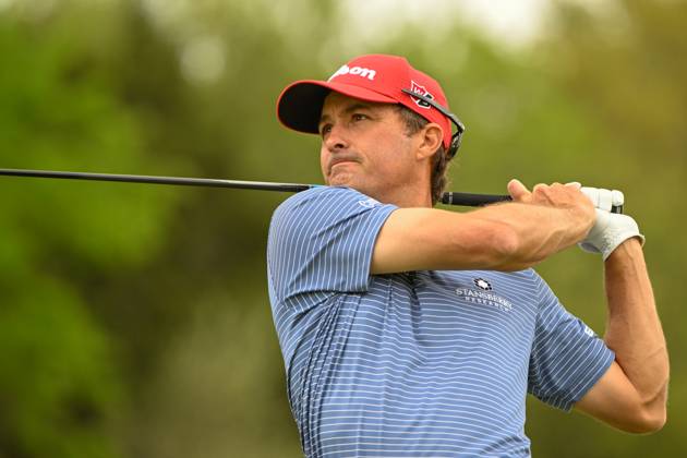 AUSTIN, TX - MARCH 22: Kevin Kisner (USA) watches his tee shot on 3 during Rd1 of the WGC Dell Technologies Match Play at Austin Country Club on March 22, 2023 in Austin, Texas. (Photo by Ken Murray Icon Sportswire) GOLF: MAR 22 PGA, Golf Herren - World Golf Championships-Dell Technologies Match Play Icon230322032
