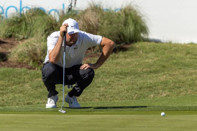 AUSTIN, TX - MARCH 25: Scottie Scheffler lines up a birdie attempt on the 15th green during the Quarterfinals of the PGA, Golf Herren World Golf Championships Dell Technologies Match Play on March 25, 2023, at Austin County Club in Austin, TX. (Photo by David Buono Icon Sportswire) GOLF: MAR 25 PGA - World Golf Championships-Dell Technologies Match Play Icon230325083