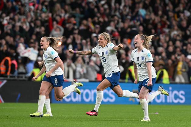 England Women v Brazil CONMEBOL UEFA Women s Champions Cup Finalissima England celebrate winning the penalty shootout during the CONMEBOL UEFA Women s Champions Cup Finalissima match between England Women and Brazil at Wembley Stadium, London, England on 6 April 2023. London Wembley Stadium Greater London England Editorial use only , Copyright: xGrahamxHuntx PSI-17188-0080
