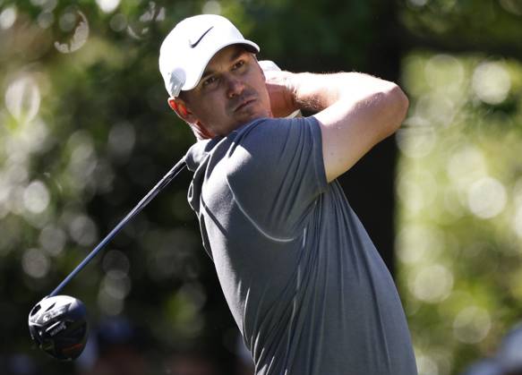 Brooks Koepka hits his drive on the 7th hole during the final round at the 87th Masters tournament at Augusta National Golf Club in Augusta, Georgia on Sunday, April 9, 2023.  AUG20230409237 JOHNxANGELILLO