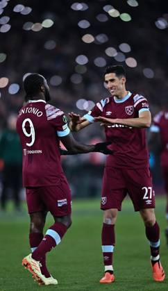 LONDON, ENGLAND - APRIL 20: Michail Antonio celebrates with Nayef Aguerd after scoring goal during the UEFA Europa Conference League quarterfinal second leg match between West Ham United and KAA Gent at London Stadium on April 20, 2023 in London, United Kingdom. Photo by Sebastian Frej West Ham United v KAA Gent: Quarterfinal Second Leg - UEFA Europa Conference League Copyright: xSebastianxFrejx