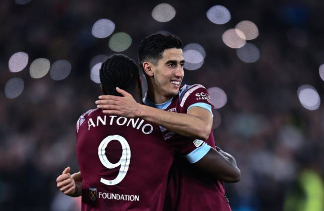 LONDON, ENGLAND - APRIL 20: Michail Antonio celebrates with Nayef Aguerd after scoring goal during the UEFA Europa Conference League quarterfinal second leg match between West Ham United and KAA Gent at London Stadium on April 20, 2023 in London, United Kingdom. Photo by Sebastian Frej West Ham United v KAA Gent: Quarterfinal Second Leg - UEFA Europa Conference League Copyright: xSebastianxFrejx