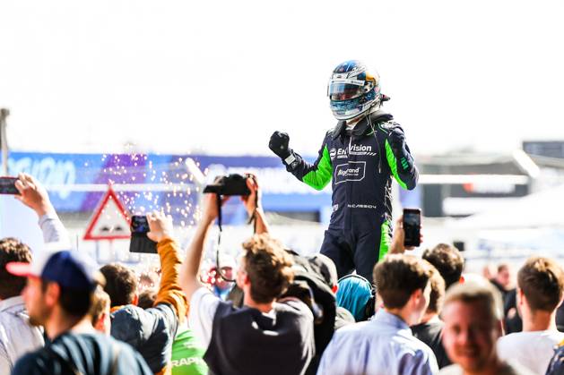 CASSIDY Nick (nzl), Envision Racing, Spark-Jaguar, Jaguar I - Time 6, portrait celebrating victory during the 2023 Berlin ePrix, 6th meeting of the 2022-23 ABB FIA Formula E World Championship, WM, Weltmeisterschaft on the Tempelhof Airport Street Circuit from April 21 to 23, 2023 in Berlin, Germany - AUTO - 2023 FORMULA E BERLIN ePRIX DPPI Panoramic  20230423_G0OD9211