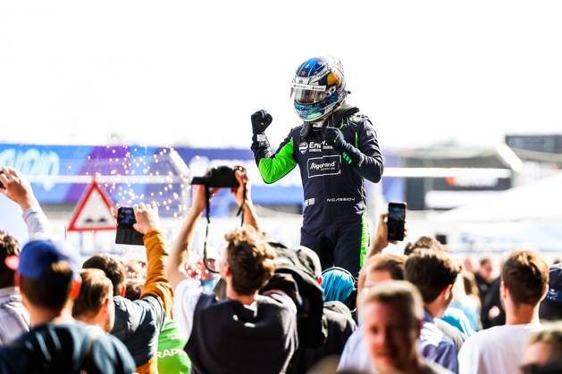 Motorsport, Formula E, ePrix Berlin-Tempelhof, Winner Nick Cassidy