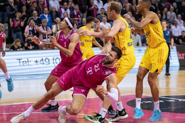 Basketball, BBL, Telekom Baskets Bonn - Alba Berlin