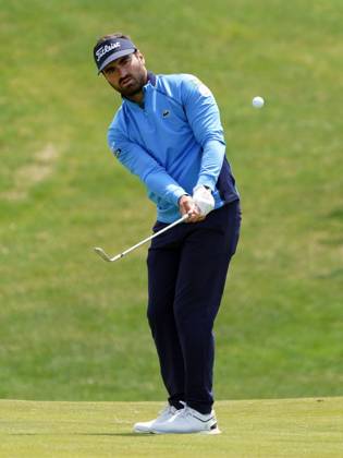 Korea Championship Presented by Genesis (The 1st Round) INCHEON, SOUTH KOREA, APR. 28: Antoine Rozner (FRA) at the hole 18 during the 1st round of Korea Championship Presented b Genesis at Jack Nicklaus Golf Club Korea in Incheon, South Korea on April 27, 2023. Antoine Rozner (FRA) finished the first round with a score of 9 under par, putting him in the lead. Incheon the Jack Nicklaus Golf Club Korea South Korea 7840_270507 Copyright: xSeokyongxLee PentaxPressx
