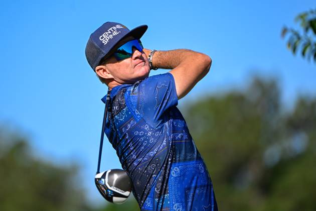 THE WOODLANDS, TX - APRIL 30: Brian Gay watches his tee shot on 2 during Rd3 of the Insperity Invitational at The Woodlands Country Club Tournament Course on April 30, 2023 in The Woodlands, Texas. (Photo by Ken Murray Icon Sportswire) GOLF: APR 30 PGA, Golf Herren Tour Champions Insperity Invitational EDITORIAL USE ONLY Icon230430008
