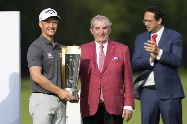 Swedish Simon Forsstrom pictured with Soudal chairman Vic Swerts after winning the Soudal Open golf tournament in Schilde, Sunday 14 May 2023. KRISTOFxVANxACCOM  x67285032x