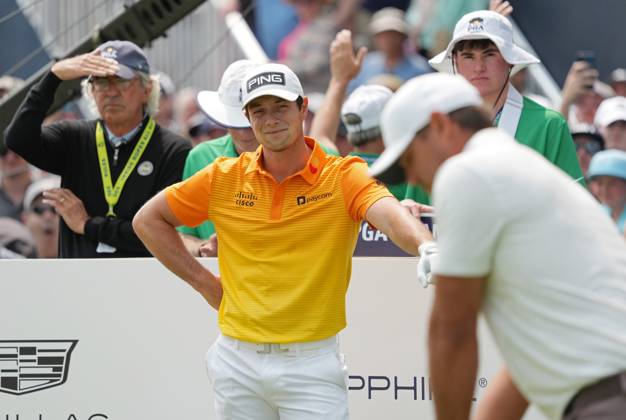 Viktor Hovland of Norway watches Brooks Koepka off on the 1st hole hole during the final round of the 2023 PGA, Golf Herren Championship at Oak Hill Country Club in Rochester, New York on Sunday, May 21, 2023.  ROC20230521504 AARONxJOSEFCZYK