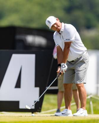 May 26, 2023, Potomac Falls, Virginia, USA: DANNY LEE tees off on the fourth hole during the first round of the LIV Golf DC event at Trump National Golf Club. Potomac Falls USA - ZUMAb237 20230526_znp_b237_027 Copyright: xRobertxBlakleyx