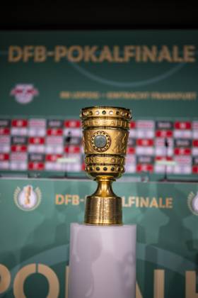 02 06 2023, xkvx, football DFB Pokal final 2023, RB Leipzig Eintracht Frankfurt, training and press conference emspor, v l feature from DFB Pokal DFL DFB REGULATIONS PROHIBIT ANY USE OF PHOTOGRAPHS as IMAGE SEQUENCES and or QUASI VIDEO Berlin.