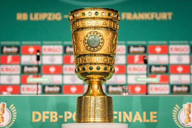 Press Conference DFB Cup Final, RB Leipzig vs Eintracht Frankfurt Berlin, 02 06 2023 Trophaee DFB Cup Final Press Conference DFB Cup Final, RB Leipzig vs Eintracht Frankfurt Olympiastadion, Berlin, 02 06 2023 DFL REGULATIONS PROHIBIT ANY USE OF PHOTOGRAPHS AS IMAGE SEQUENCES AND OR QUASI VIDEO Copyright: xBEAUTIFULxSPORTS LucianoxLimax