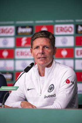 02 06 2023, xkvx, football DFB Cup final 2023, RB Leipzig Eintracht Frankfurt, training and press conference emspor, v l coach Oilver Glasner Eintracht Frankfurt DFL DFB REGULATIONS PROHIBIT ANY USE OF PHOTOGRAPHS as IMAGE SEQUENCES and or QUASI VIDEO Berlin