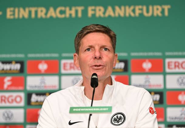 02 06 2023, xfux, football DFB Cup final 2023, Eintracht Frankfurt training and press conference before the match RB Leipzig Eintracht Frankfurt, emonline, emspor, v l coach Oilver Glasner Eintracht Frankfurt zautz Berlin.