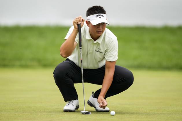June 9, 2023, TORONTO, ON, CANADA: Carl Yuan lines up a putt on the sixteenth hole during the second round of the Canadian Open in Toronto on Friday, June 9, 2023. Canada News - June 9, 2023  - ZUMAc35_ 20230609_zaf_c35_148 Copyright: xAndrewxLahodynskyjx