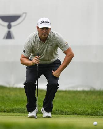 June 9, 2023, TORONTO, ON, CANADA: Andrew Novak reads the green before putting on the fifteenth hole during the second round of the Canadian Open in Toronto on Friday, June 9, 2023. Canada News - June 9, 2023  - ZUMAc35_ 20230609_zaf_c35_161 Copyright: xAndrewxLahodynskyjx