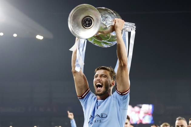 FC Internazionale v Manchester City FC - UEFA Champions League Final 2022 23 Ruben Dias of Manchester City celebrates with the trophy after the UEFA Champions League 2022 23 final match between FC Internazionale and Manchester City at Ataturk Olympic Stadium on June 10, 2023 in Istanbul, Turkey. Istanbul Ataturk Olympic Stadium Turkey Turkey Copyright: xRichardxSellers Sportsphoto APLx 13950207