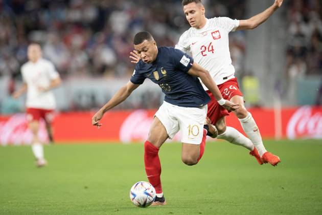 France v Poland - Round of 16 - FIFA World Cup, WM, Weltmeisterschaft, Fussball Doha Kylian Mbappe of France in action during the FIFA World Cup Qatar 2022 Round of 16 match between France v Poland at Al Thumama Stadium on December 04, 2022 in Doha, Qatar. Photo by David Niviere ABACAPRESS.COM DOHA Qatar Copyright: xNivierexDavid ABACAPRESS.COMx 834123_069 NivierexDavid ABACAPRESS.COMx 834123_069