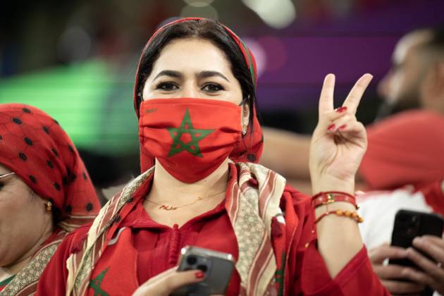 Morocco v Spain - Round of 16 - FIFA World Cup, WM, Weltmeisterschaft, Fussball Doha. Marocan fans attend the FIFA World Cup Qatar 2022 Round of 16 match between Morocco v Spain at the Al-Thumama Stadium, on December 06, 2022 in Doha, Qatar. Photo by David Niviere ABACAPRESS.COM DOHA Qatar Copyright: xNivierexDavid ABACAPRESS.COMx 834436_005 NivierexDavid ABACAPRESS.COMx 834436_005