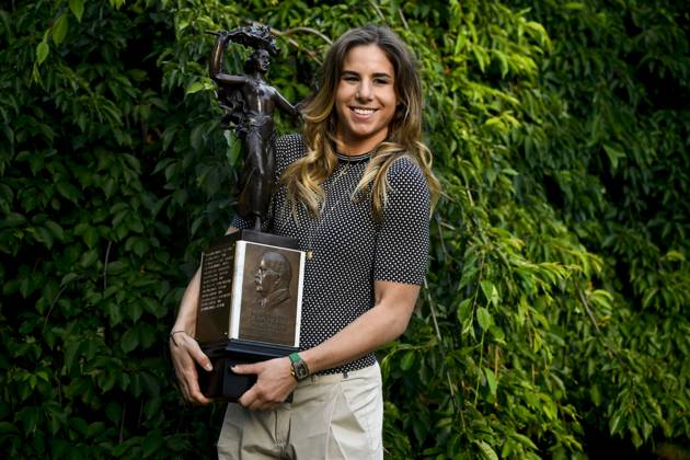 Ski Alpin, Ester Ledecka bekommt Jiri Stanislav Guth Jarkovsky Award in Prag