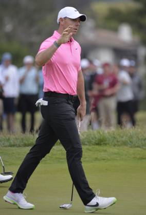 Rory McIlroy of Northern Ireland reacts after sinking a birdie putt on the 12th hole during the second round of the 2023 U.S. Open Golf Championship at the Los Angeles Country Club in Los Angeles, California on Friday, June 16, 2023.  LAP20230616926 MIKExGOULDING