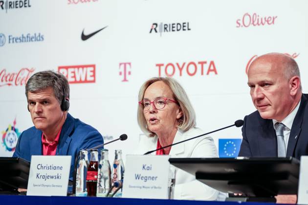 January 1, 2000, Berlin, Germany: Timothy Shriver, Chairman Special Olympics International, Christiane Krajewski, President Special Olympics Germany and Kai Wegner, Governing Mayor of Berlin attend the opening press conference, PK, Pressekonferenz in Messe Berlin conference centre. The Special Olympics Summer World Games start on June 17 in Berlin. The 2023 Berlin Games will host 7000 athletes with learning disabilities from 190 countries. It is the biggest sporting event of 2023. Berlin Germany - ZUMAs197 20000101_zaa_s197_289 Copyright: xDominikaxZarzyckax