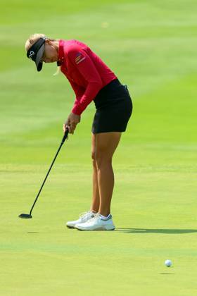 Meijer LPGA, Golf Damen Classic for Simply Give Pernilla Lindberg of Bollnas, Sweden follows her putt on the 3rd green during the third round of the Meijer LPGA Classic golf tournament at Blythefield Country Club in Belmont, MI, USA Saturday, June 17, 2023. Belmont Michigan United States  Copyright: xAmyxLemusx originalFilename:lemus-meijerlp230617_npnTf.jpg