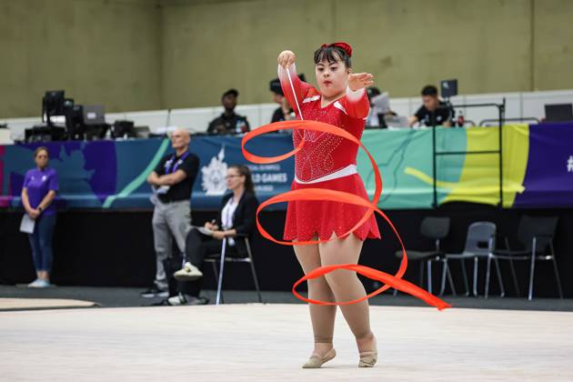 June 18, 2023, Berlin, Germany: An athlete from Canada competes in Rhythmic gymnastics, Rhythmische Sportgymnastik, RSG discipline during the Special Olympics Summer World Games Berlin 2023 in Messe conference centre. The 2023 Berlin Games will host 7000 athletes with learning disabilities from 190 countries. Special Olympics is an international charity which aims to include individuals with learning disabilities into the realm of olympic sports. Berlin 2023 is the biggest sporting as well as charitable event of 2023. Berlin Germany - ZUMAs197 20230618_zaa_s197_135 Copyright: xDominikaxZarzyckax