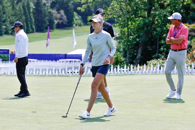 SPRINGFIELD, NJ - JUNE 19: Nelly Korda of the United States on the practice green during practice for the LPGA, Golf Damen KPMG Women™s PGA, Golf Herren Championship on June 19, 2023 at Baltusrol Golf Club (Lower Course) in Springfield, New Jersey. (Photo by Rich Graessle Icon Sportswire) GOLF: JUN 19 LPGA KPMG Women™s PGA Championship EDITORIAL USE ONLY Icon23061918149