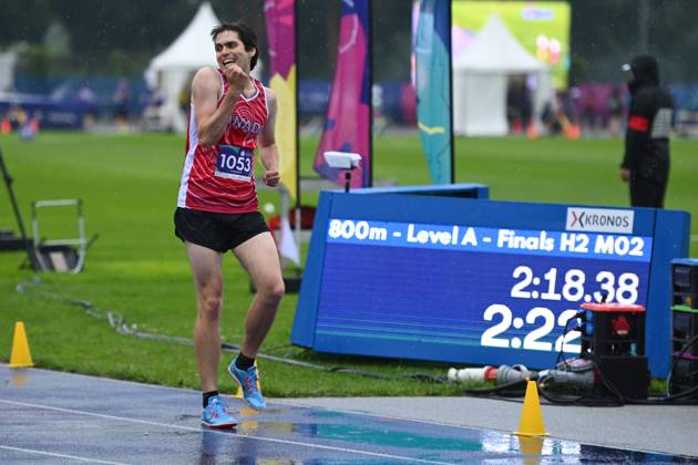 Berlin, Germany, June 20th 2023: Alec Baldwin, winner of the Level A final during the Special Olympics World Games Berlin 2023 - Men s 800m - Olympiapark. (Ryan Sleiman SPP) Copyright: xRyanxSleimanx xSPPx spp-en-RySlSp-Special Olympics World Games Berlin 2023 - Mens 800m - Olympiapark_0108