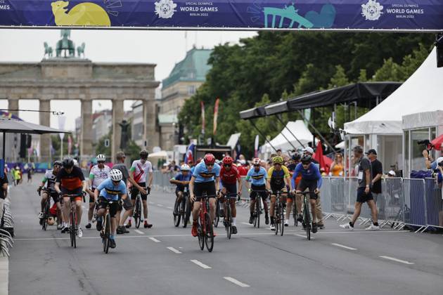 SEPCIAL OLYMPICS WORLD GAMES Special Olympics World Games Berlin 2023 6 day 22 June 2023 cycling start men race 25km Berlin Straße des 17 Junis Berlin Germany