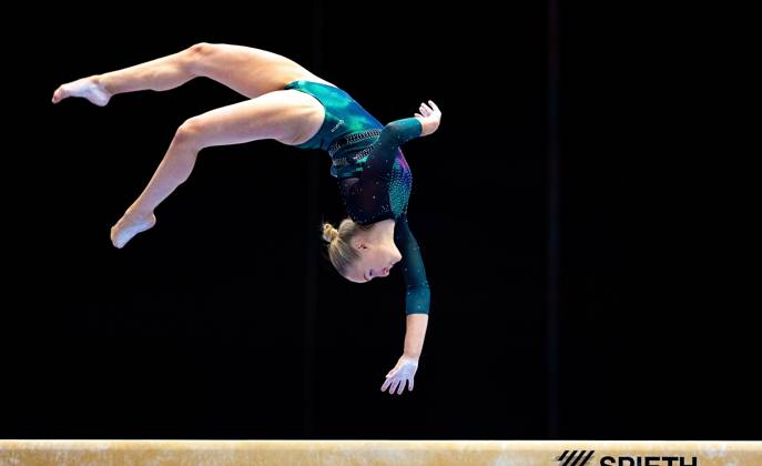 Bilder des Jahres 2023, Sport 06 Juni Sport Themen der Woche KW25 Sport Bilder des Tages ROTTERDAM - Sanne Wevers during the apparatus final beam at the National Gymnastics Championships in Ahoy. ANP IRIS VANDEN BROEK xVIxANPxSportx xxANPxIVx 472433640 originalFilename: 472433640.jpg