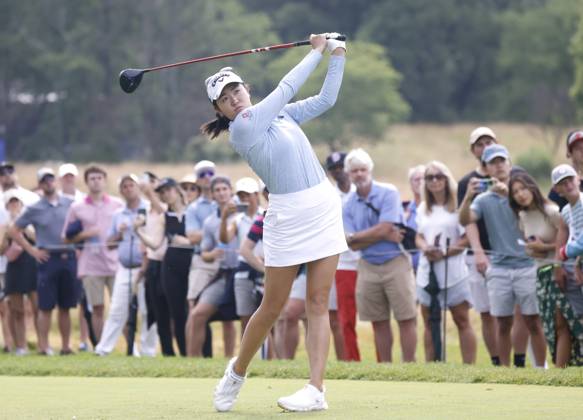 Rose Zhang hits her tee shot on the 17th hole in the final round of the KPMG Women s PGA, Golf Herren Championship at Baltusrol Golf Club in Springfield, NJ on Sunday, June 25, 2023. Yin Ruoning of China won the championship with a score of 8 under par.  NYP20230625114 JohnxAngelillo