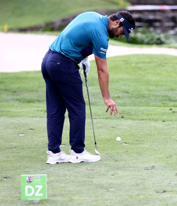 Mandatory Credit: Photo by James Marsh Shutterstock (13987425bh) Antonie Rozner of France takes a drop after playing a ball into the water on the 10th hole. Betfred British Masters, Day Three, Golf, The Belfry Golf Club, Sutton Coldfield, UK - 01 Jul 2023 Betfred British Masters, Day Three, Golf, The Belfry Golf Club, Sutton Coldfield, UK - 01 Jul 2023 Copyright: xJamesxMarsh Shutterstockx 13987425bh