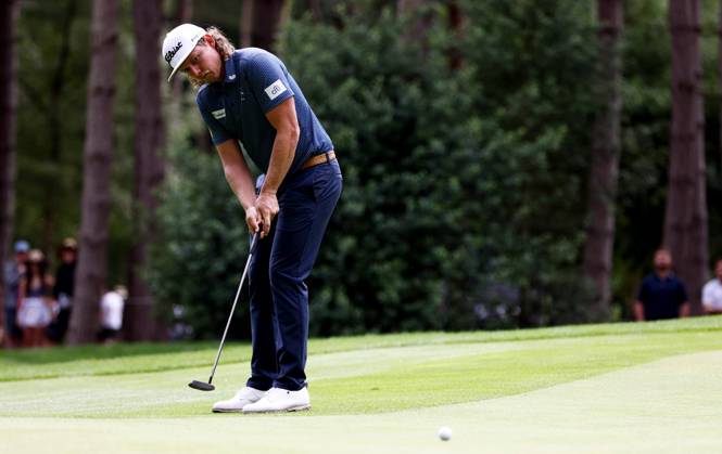 Mandatory Credit: Photo by James Marsh Shutterstock (13995948bs) Cameron Smith of Australia and team Ripper GC during his round. LIV Golf Invitational London, Day Two, Golf, Centurion Club, Hemel Hempstead, UK - 08 Jul 2023 LIV Golf Invitational London, Day Two, Golf, Centurion Club, Hemel Hempstead, UK - 08 Jul 2023 Copyright: xJamesxMarsh Shutterstockx 13995948bs