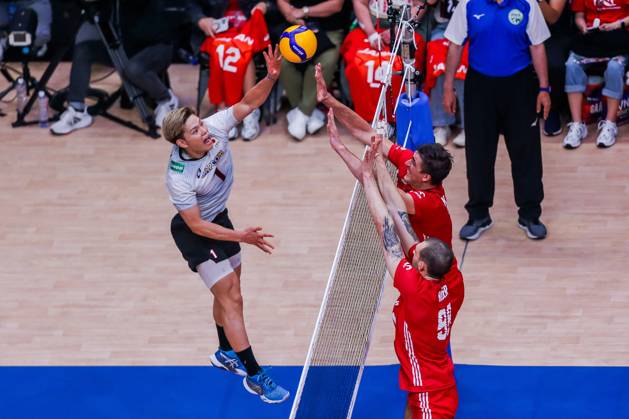 Volleyball, Nations League, Japan - Poland