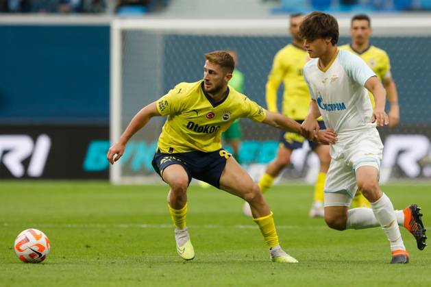 Zenit St. Petersburg v Fenerbahce SK - Pari Match Premier Dmitry Vasiliev (R) of Zenit St. Petersburg and Ismail Yuksek of Fenerbahce vie for the ball during the Pari Match Premier tournament match between FC Zenit Saint Petersburg and Fenerbahce SK on July 9, 2023 at Gazprom Arena in Saint Petersburg, Russia. Saint Petersburg Russia Copyright: xMikexKireevx originalFilename:kireev-zenitstp230709_npCuo