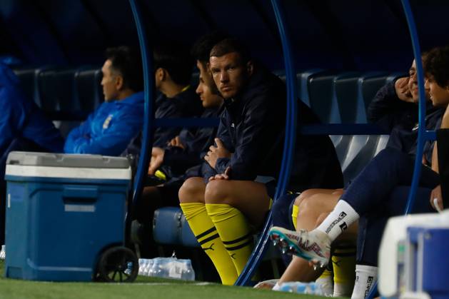 Zenit St. Petersburg v Fenerbahce SK - Pari Match Premier Edin Dzeko (C) of Fenerbahce looks on during the Pari Match Premier tournament match between FC Zenit Saint Petersburg and Fenerbahce SK on July 9, 2023 at Gazprom Arena in Saint Petersburg, Russia. Saint Petersburg Russia Copyright: xMikexKireevx originalFilename:kireev-zenitstp230709_npQti