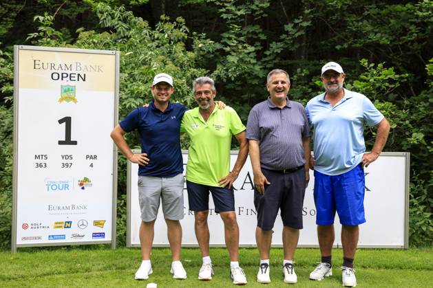 GOLF - EURAM Bank Open 2023 RAMSAU,AUSTRIA,12.JUL.23 - GOLF - Challenge Tour, EURAM Bank Open 2023, GC Adamstal. Image shows Sam Hutsby (ENG), Thomas Kralik, Edi Berger and Thilo Senst.  GEPAxpictures xMarioxBuehner