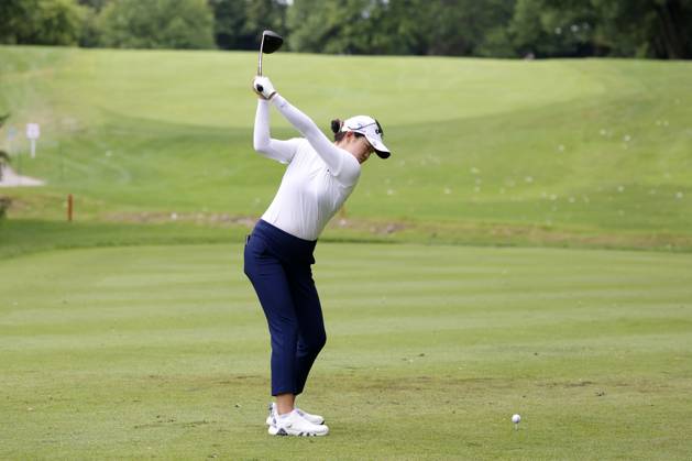 SYLVANIA, OH - JULY 13: LPGA, Golf Damen golfer Rose Zhang hits her tee shot on the 11th hole during the first round of the Dana Open on July 13, 2023, at Highland Meadows Golf Club in Sylvania, Ohio. (Photo by Brian Spurlock Icon Sportswire) GOLF: JUL 13 LPGA Dana Open EDITORIAL USE ONLY Icon230713001