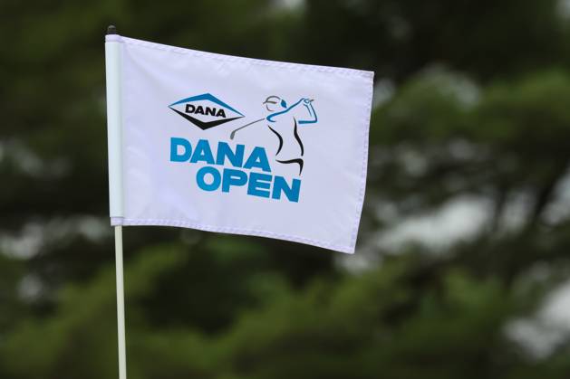 SYLVANIA, OH - JULY 13: A general view of the Dana Open logo is seen on the pin stick flag flying on the 18th green during the first round of the LPGA, Golf Damen Dana Open on July 13, 2023 at Highland Meadows Golf Club in Sylvania, Ohio. (Photo by Scott W. Grau Icon Sportswire) GOLF: JUL 13 LPGA Dana Open EDITORIAL USE ONLY Icon23071360