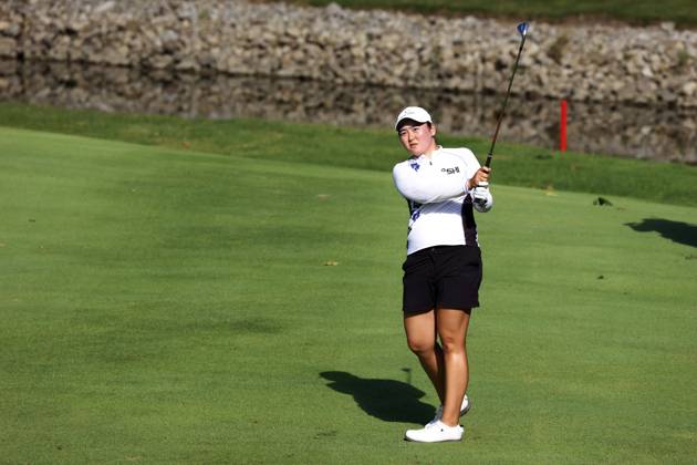 SYLVANIA, OH - JULY 13: LPGA, Golf Damen golfer Allisen Corpuz plays her approach shot on the 18th hole during the first round of the Dana Open on July 13, 2023, at Highland Meadows Golf Club in Sylvania, Ohio. (Photo by Brian Spurlock Icon Sportswire) GOLF: JUL 13 LPGA Dana Open EDITORIAL USE ONLY Icon230713083