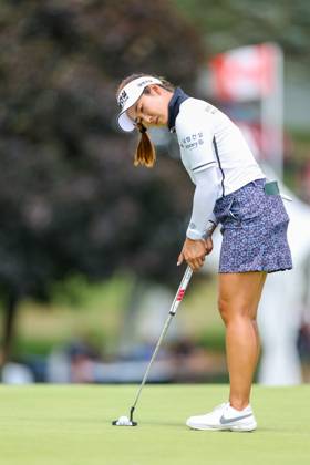 July 14, 2023, Sylvania, Ohio, USA: ILHEE LEE (KOR) putts for birdie on the ninth hole during the second round of the Dana Open at Highland Meadows Golf Club in Sylvania, Ohio. Lee finished the round six over par missing the cut. Sylvania USA - ZUMAd167 20230714_zsp_d167_001 Copyright: xBrianxDempseyx