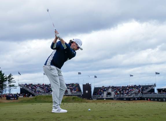Mandatory Credit: Photo by Stuart Wallace Shutterstock (14003897l) Ewen Ferguson (SCO) plays his tee shot at the 6th hole during the 3rd round. Genesis Scottish Open, Day Three, Golf, The Renaissance Club, North Berwick, UK - 15 Jul 2023 Genesis Scottish Open, Day Three, Golf, The Renaissance Club, North Berwick, UK - 15 Jul 2023 Copyright: xStuartxWallace Shutterstockx 14003897l