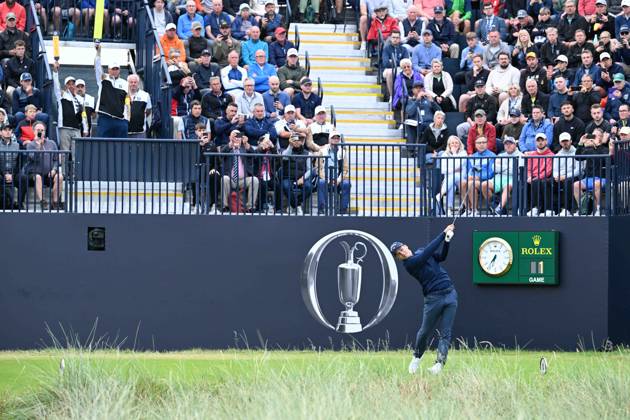 Mandatory Credit: Photo by Greig Cowie Shutterstock (14015622e) Matthew Jordan gets the 151st Open Championship underway in Group One. Rolex The British Open Championship, Day One, Golf, Royal Liverpool Golf Club, Liverpool, UK - 20 Jul 2023 The British Open Championship, Day One, Golf, Royal Liverpool Golf Club, Liverpool, UK - 20 Jul 2023  Copyright: xGreigxCowie Shutterstockx 14015622e