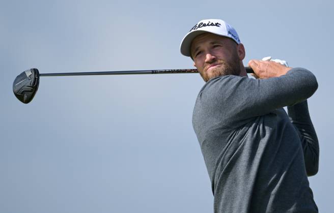 Mandatory Credit: Photo by Greig Cowie Shutterstock (14015622z) Wyndham Clark on the 2nd Tee The British Open Championship, Day One, Golf, Royal Liverpool Golf Club, Liverpool, UK - 20 Jul 2023 The British Open Championship, Day One, Golf, Royal Liverpool Golf Club, Liverpool, UK - 20 Jul 2023  Copyright: xGreigxCowie Shutterstockx 14015622z